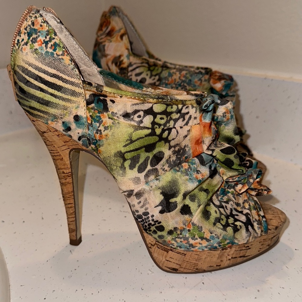 Chinese laundry heels